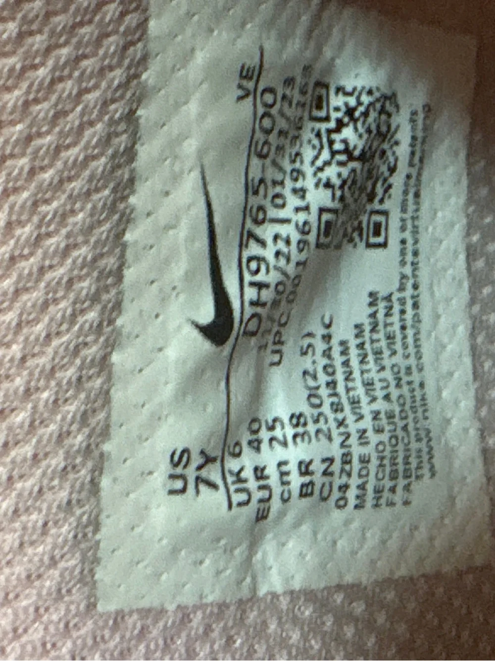 NIKE DUNKS PINK 7Y